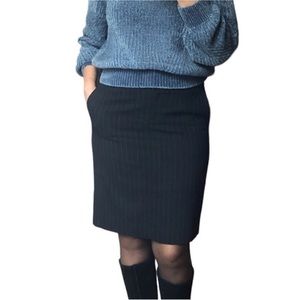 Apostrophe Pinstripe Black Pencil Skirt Knee Length Pockets Lined Front Zipper